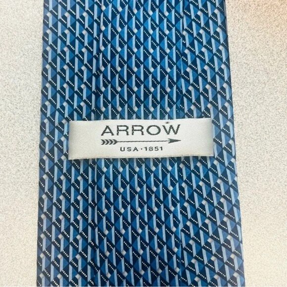 Arrow 100% Silk Geometric Print Blue Men's Necktie - Picture 4 of 5